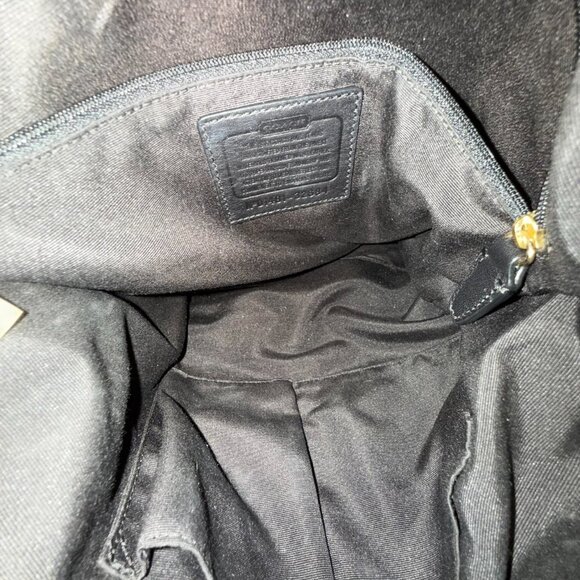 Coach signature legacy duffel style number 32684 AND wallet! - Picture 6 of 8